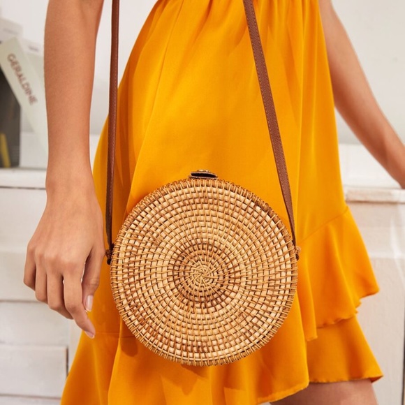 Handbags - circular straw crossbody tan camel spring bag boho